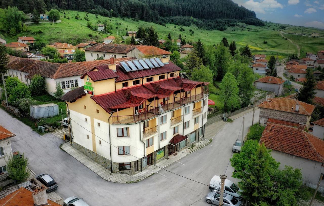 Boryka Family Hotel Asikoria Esterno foto