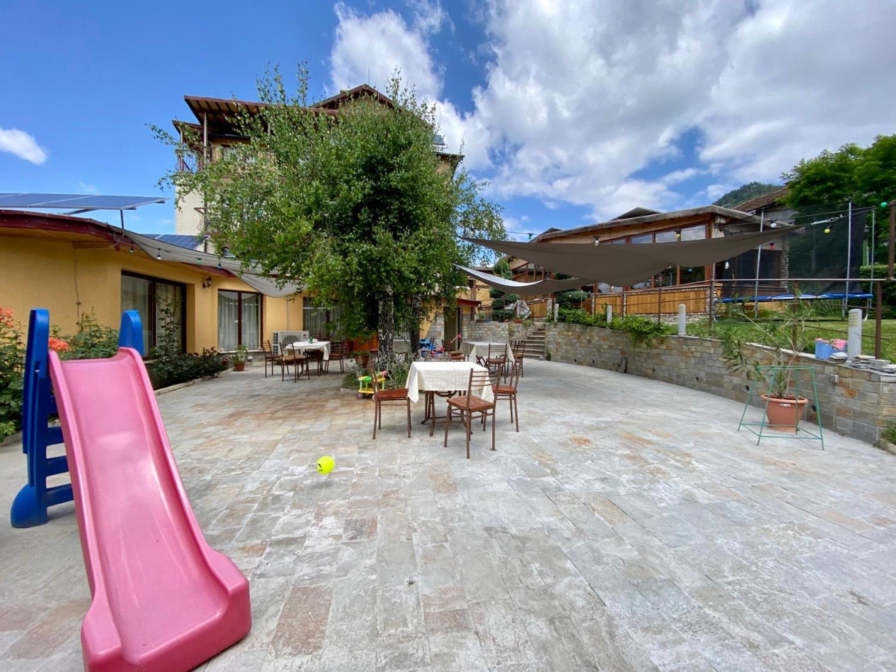 Boryka Family Hotel Asikoria Esterno foto